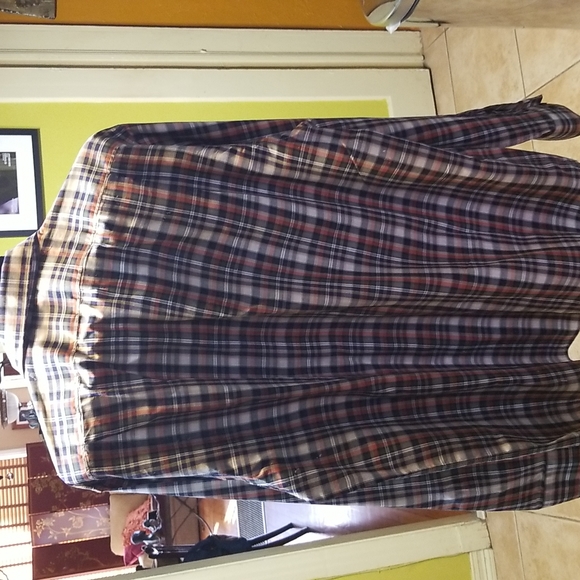 Men botton down front long sleeves - Picture 3 of 3